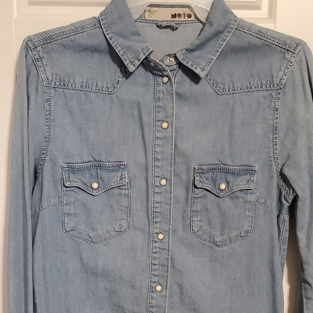 Pearl Snap Button Down